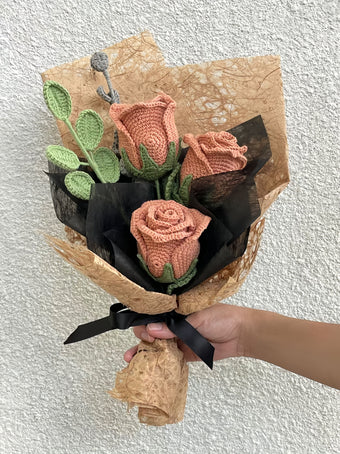 compare product Hand-crocheted cappuccino rose bouquet